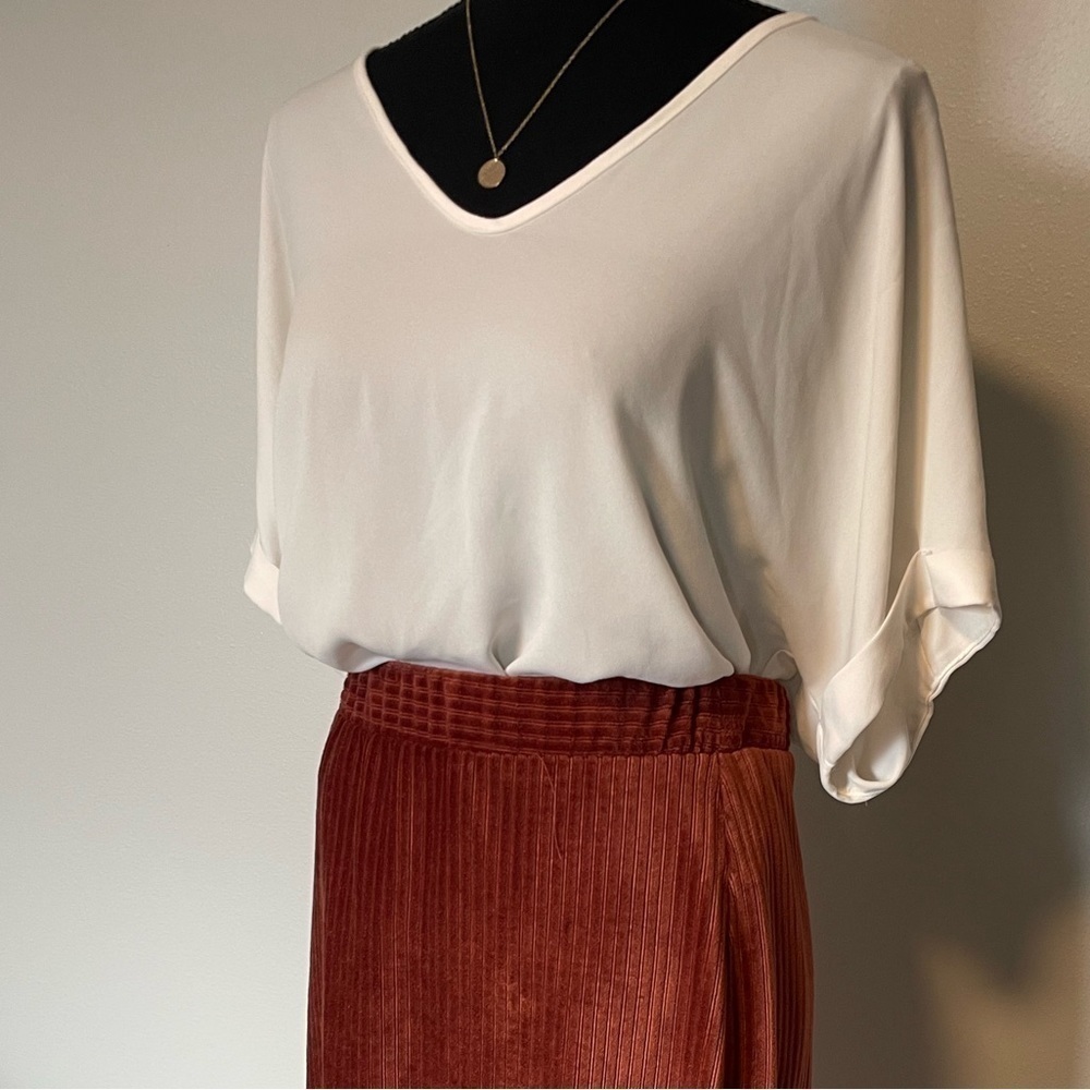 5/$35 Cream colored loose fitting top